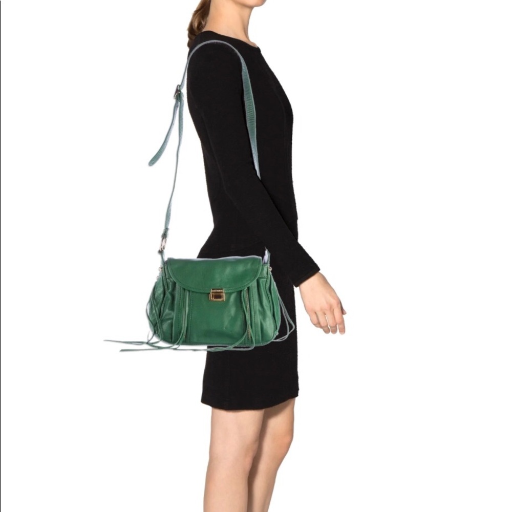 ๐ NWOT REBECCA MINKOFF EMERALD GREEN BELOVED MINI LEATHER CROSSBODY BAG! - Picture 12 of 16